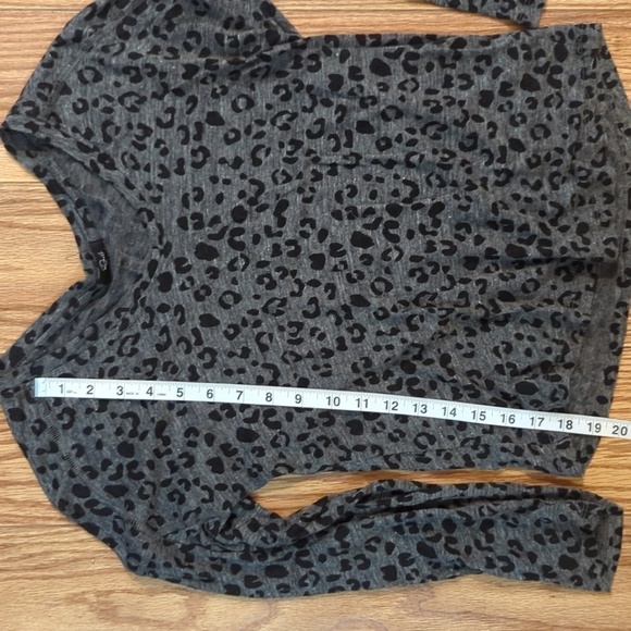 Rails Sami Charcoal Leopard print gray and black linen blend blouse, women's XS - Picture 3 of 6